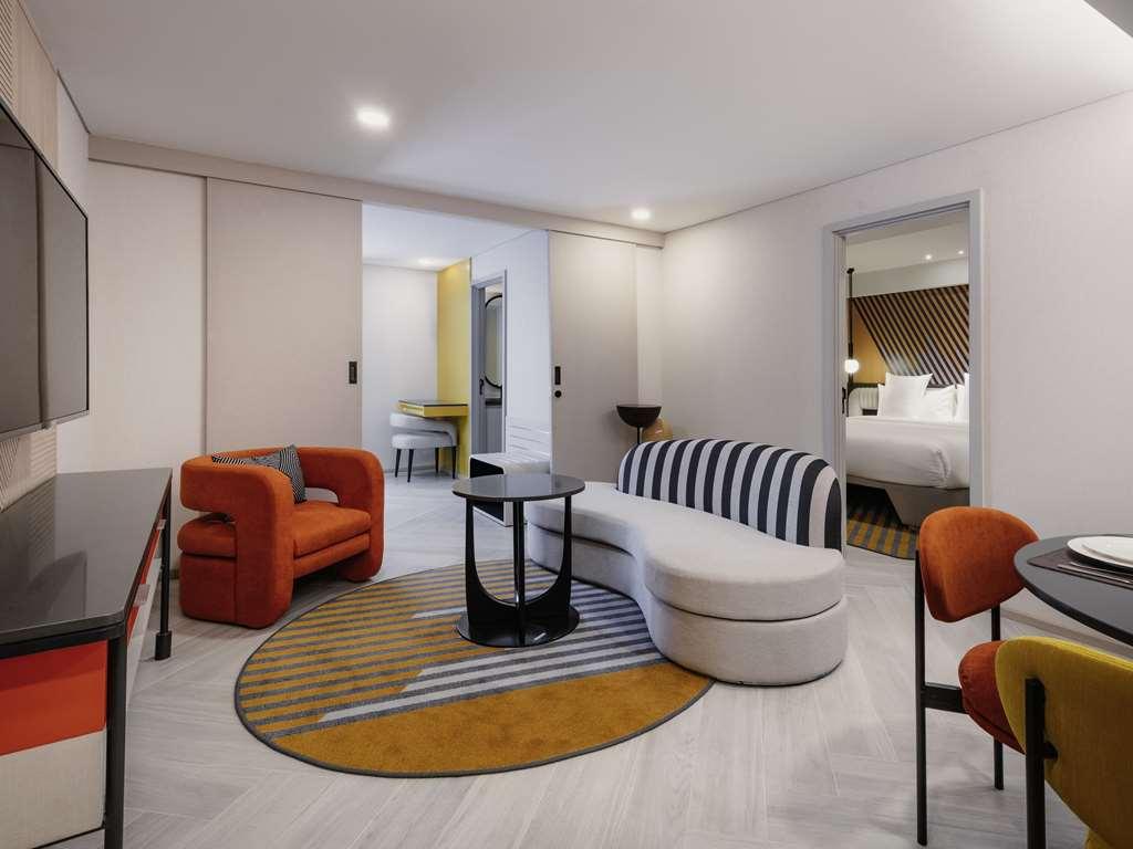 Tribe Living Bangkok Sukhumvit 39 By Accorhotels Phòng bức ảnh