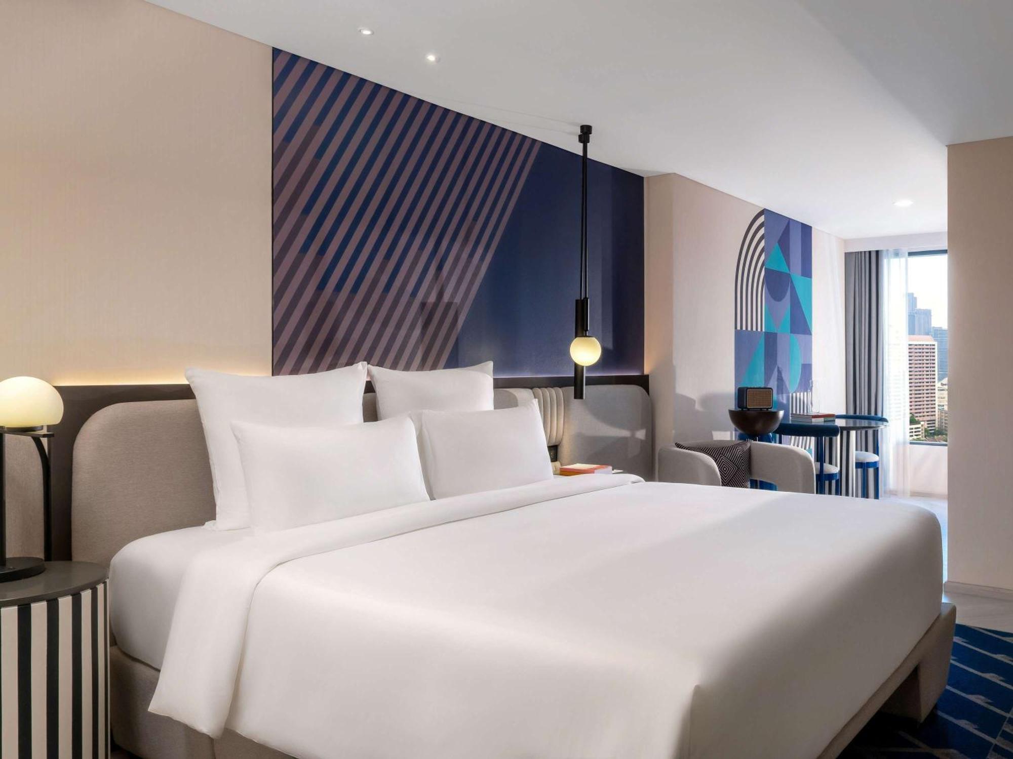 Tribe Living Bangkok Sukhumvit 39 By Accorhotels Ngoại thất bức ảnh