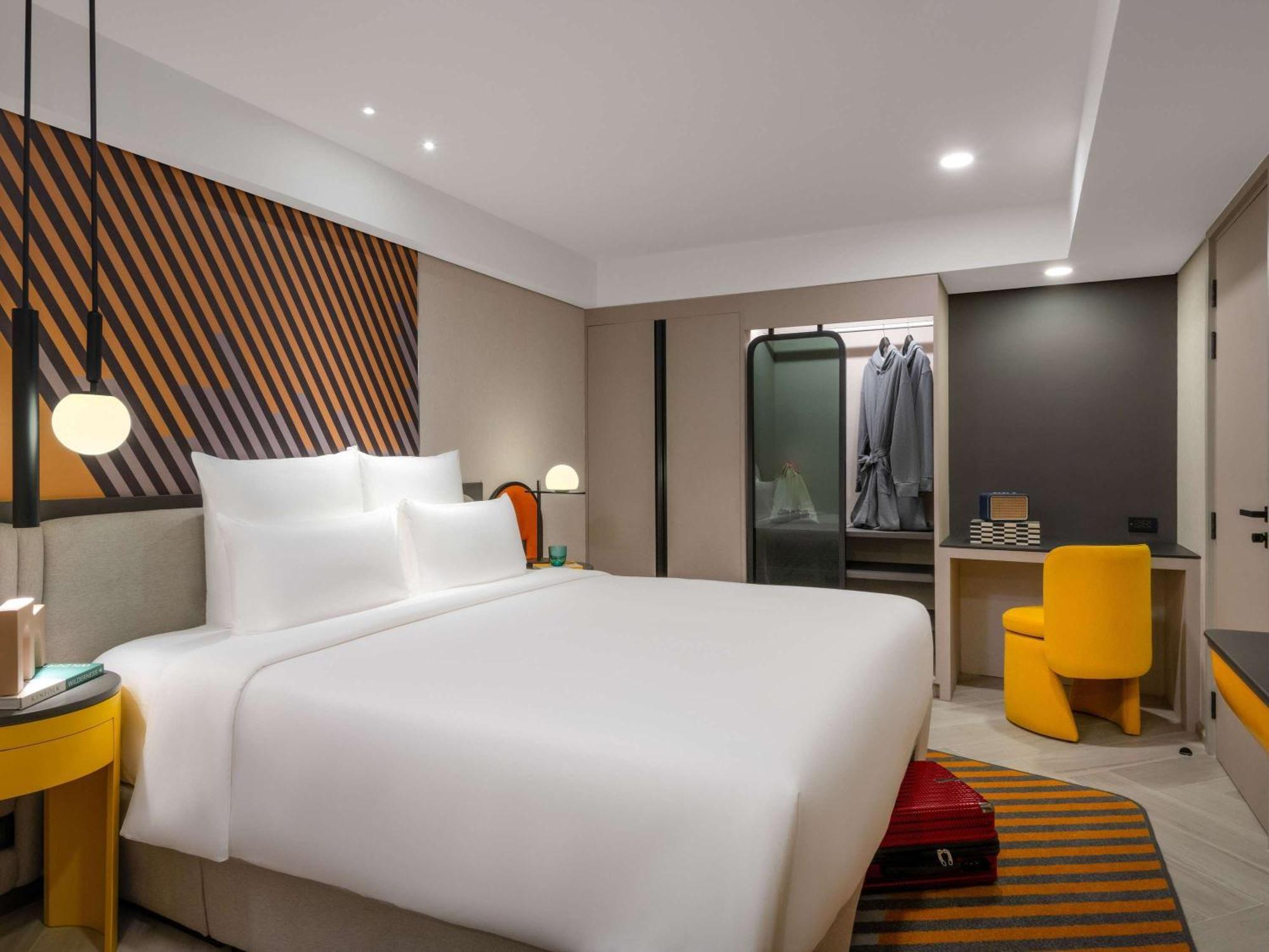 Tribe Living Bangkok Sukhumvit 39 By Accorhotels Ngoại thất bức ảnh