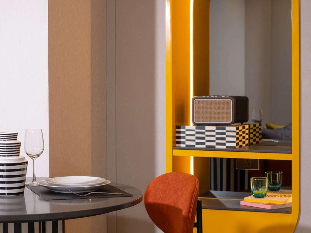 Tribe Living Bangkok Sukhumvit 39 By Accorhotels Phòng bức ảnh