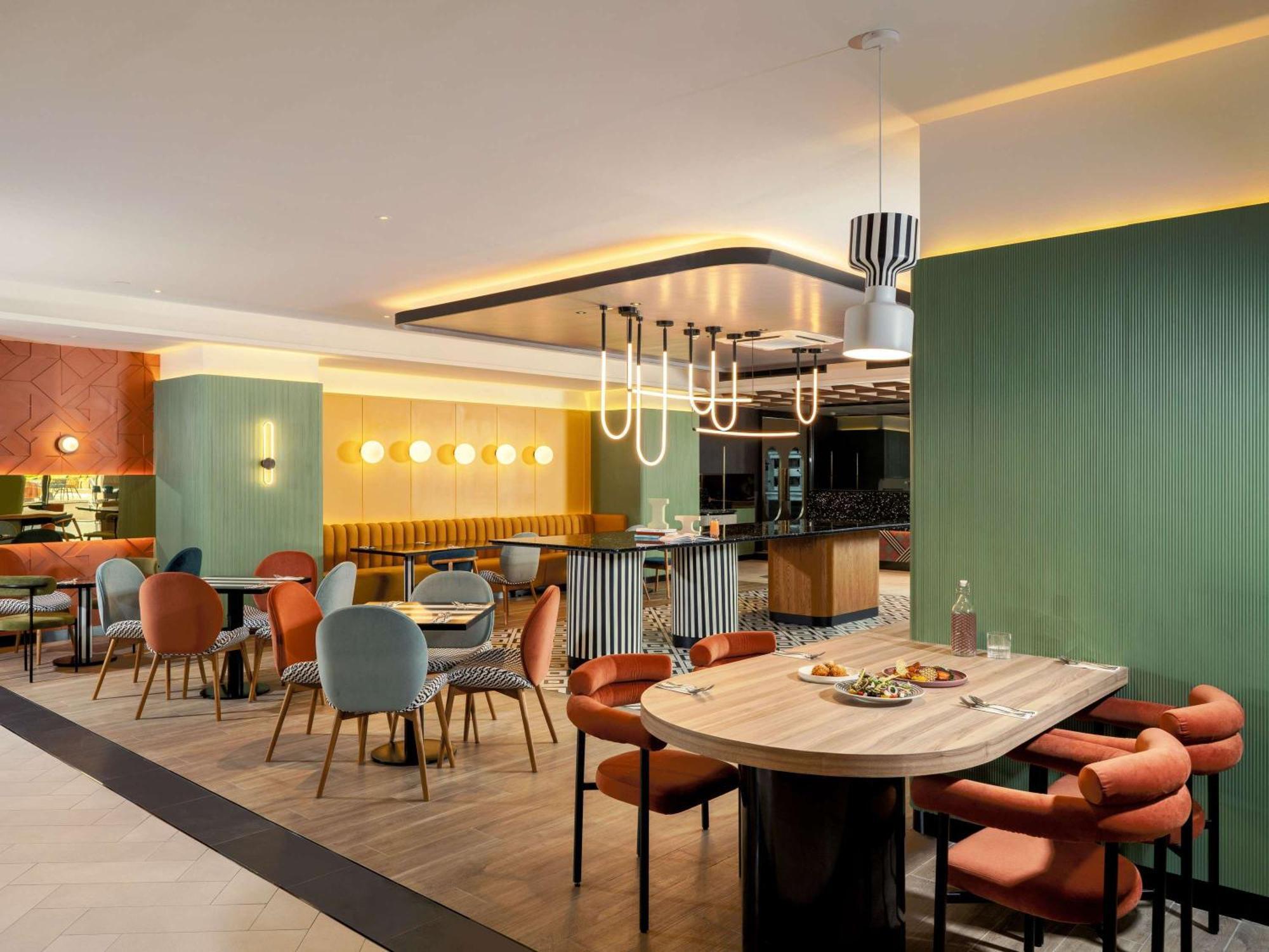 Tribe Living Bangkok Sukhumvit 39 By Accorhotels Ngoại thất bức ảnh